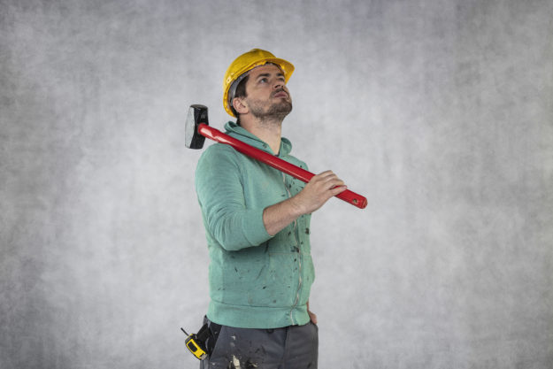 zaciatok rekonstrukcie - buranie